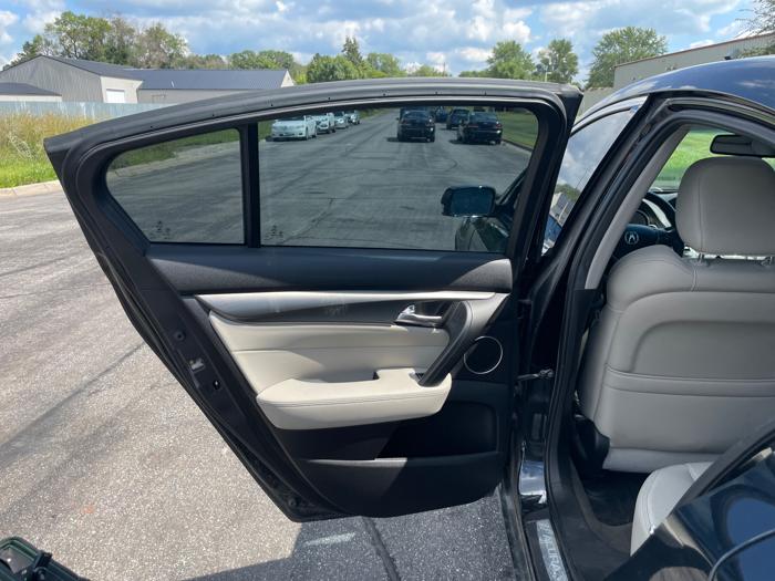 2012 acura tl 6-speed-at-sh-awd-with-tech-package-and-hpt with 195987 miles for sale near elk-river, minnesota f45672b972b64cabb57aaad002a317a8.jpeg