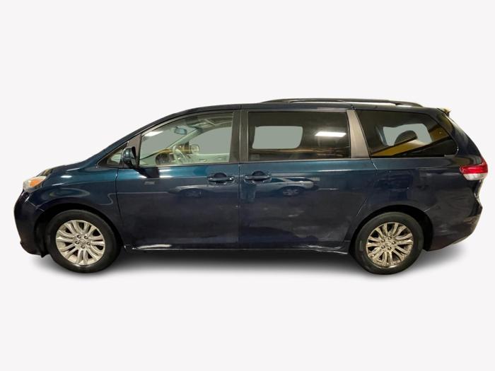 2011 toyota sienna with 212471 miles for sale near elk-river, minnesota f4a4fb2e7e3848a8a4ce3e99b291f0c4.jpg