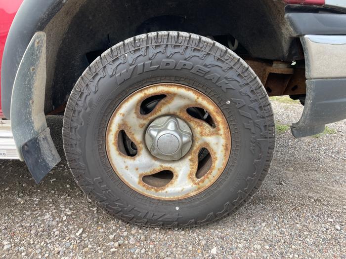 1999 ford f-150 ws-reg.-cab-short-bed-4wd with 48680 miles for sale near elk-river, minnesota f4b6065f0d204c27afa2d889ba4856a9.jpeg