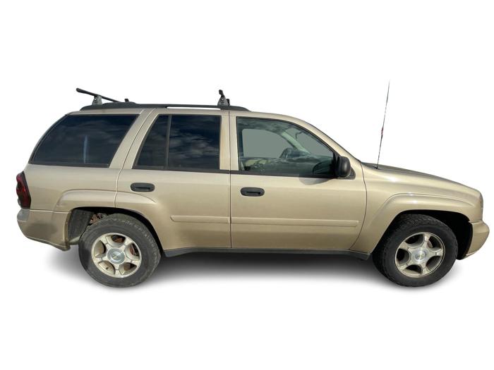 2006 chevrolet trailblazer ls-4wd with 205963 miles for sale near elk-river, minnesota f4bdad9c9c8a41b5b14c2f6f364091bd.jpg