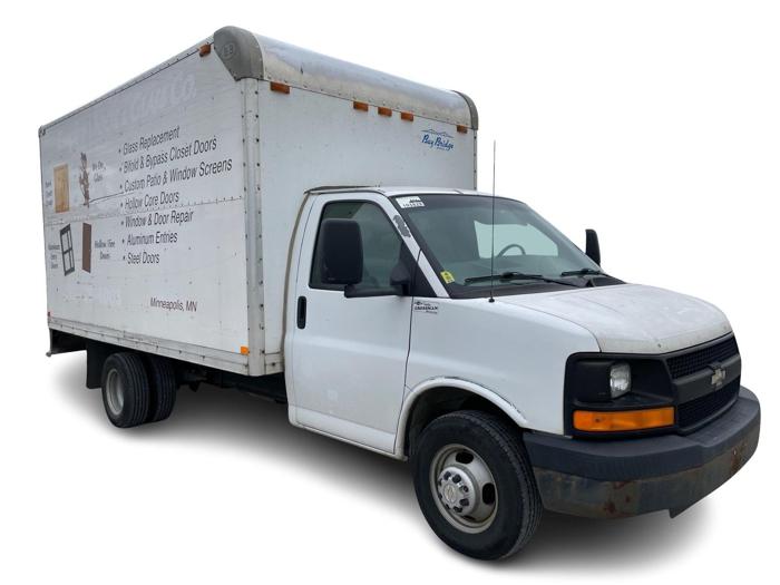 2006 chevrolet express g3500 with 121772 miles for sale near elk-river, minnesota f4c29faad7eb4bc48be2ecc71d792c07.jpg