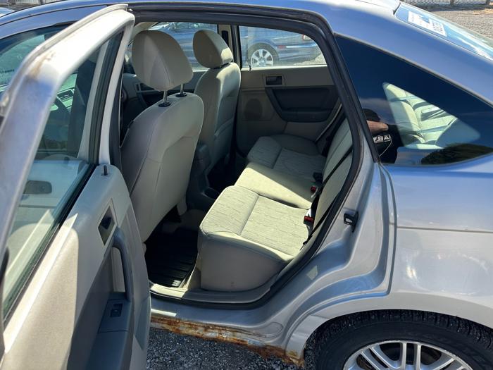 2008 ford focus ses-sedan with 170842 miles for sale near elk-river, minnesota f4e05f525f5943108c4c92c8df3c765e.jpeg