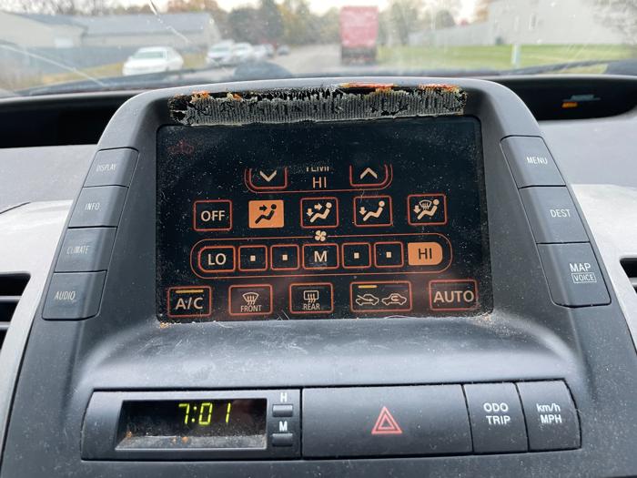 2008 toyota prius 4-door-liftback with 214945 miles for sale near elk-river, minnesota f4f730af670b4ffcafc7cfa8d384815d.jpeg