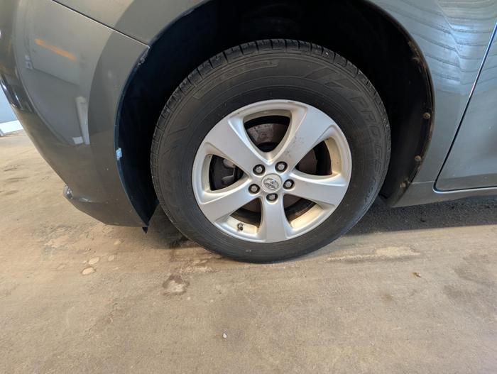 2011 toyota sienna le-8-pass-v6 with 180000 miles for sale near elk-river, minnesota f4fda95d33c54ebb94a0e07c374491b8.jpg