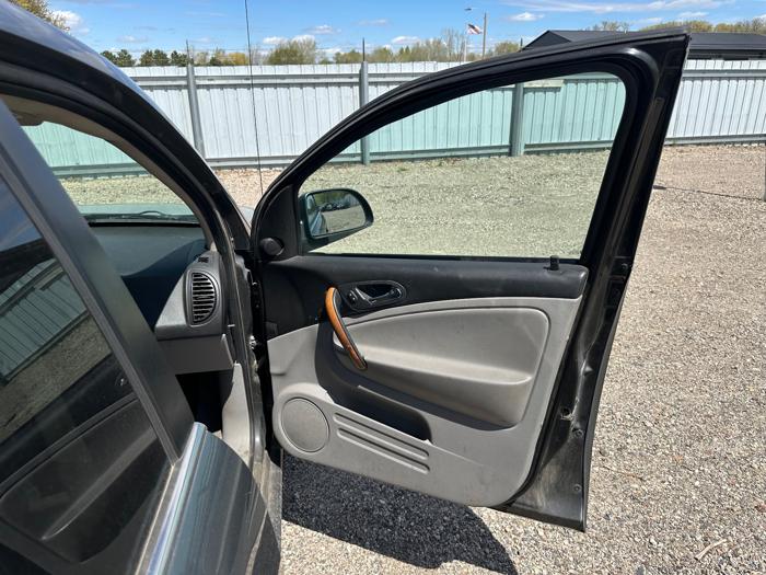 2007 saturn vue awd-v6 with 207076 miles for sale near elk-river, minnesota f53c30487df04870a61ceea665c2df49.jpeg