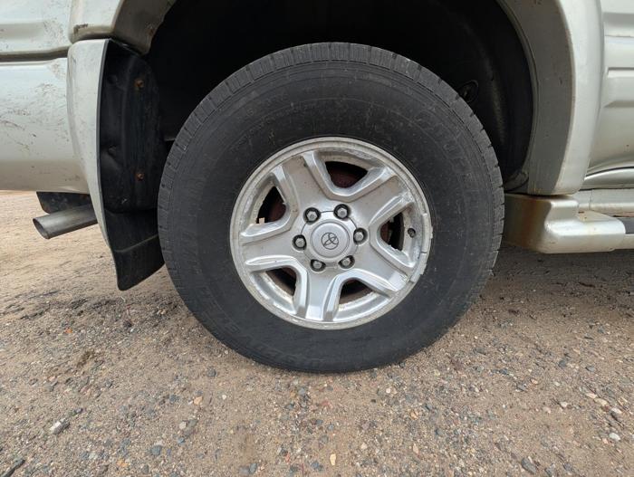 2000 toyota 4runner limited-4wd with 135832 miles for sale near elk-river, minnesota f54c052ce6914e249a3e8b0cf4e653dc.jpg