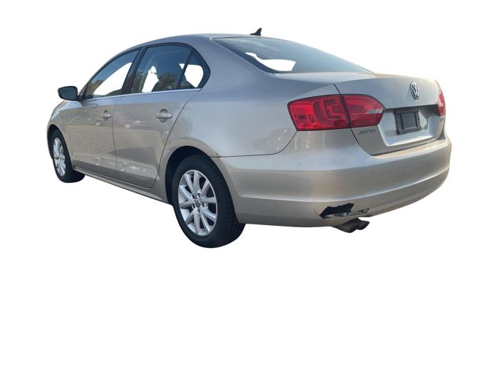 2013 volkswagen jetta se with 158676 miles for sale near annandale, minnesota f556cb89ccfa420e8c88149d351fb3a6.jpg