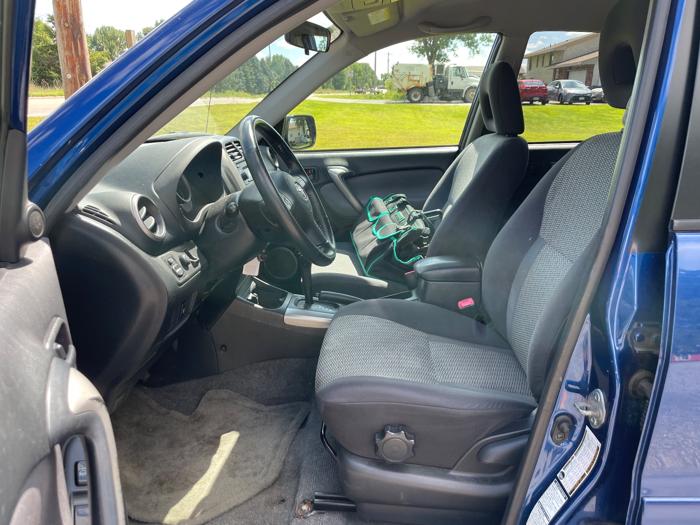 2005 toyota rav4 4wd with 195201 miles for sale near elk-river, minnesota f57a0aa2a4554f3a86c3934d21b30750.jpeg