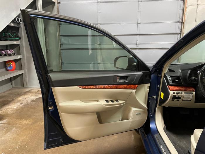 2011 subaru legacy 2.5i-limited with 139752 miles for sale near elk-river, minnesota f57e47b1e0df4ba8815c95a9320374f6.jpg