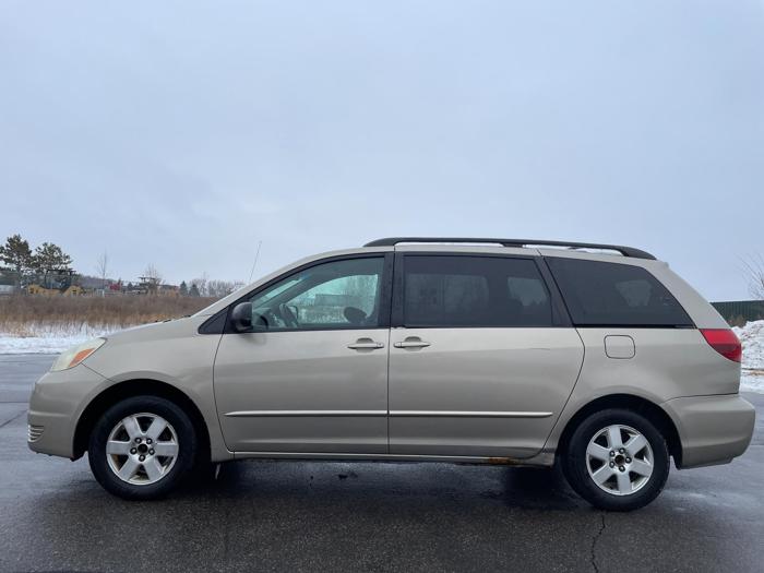 2004 toyota sienna le,ce with 177599 miles for sale near elk-river, minnesota f58ba7c2e86c4911a3a3749b5204929d.jpg