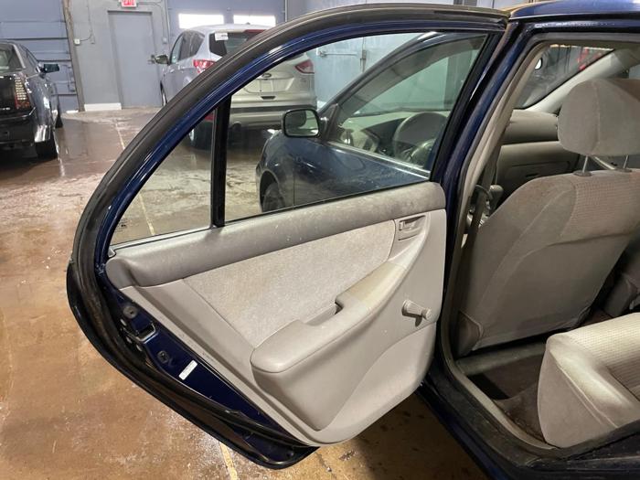 2006 toyota corolla ce with 128476 miles for sale near elk-river, minnesota f590526b2a1b4025bc3364dde4e668b3.jpg
