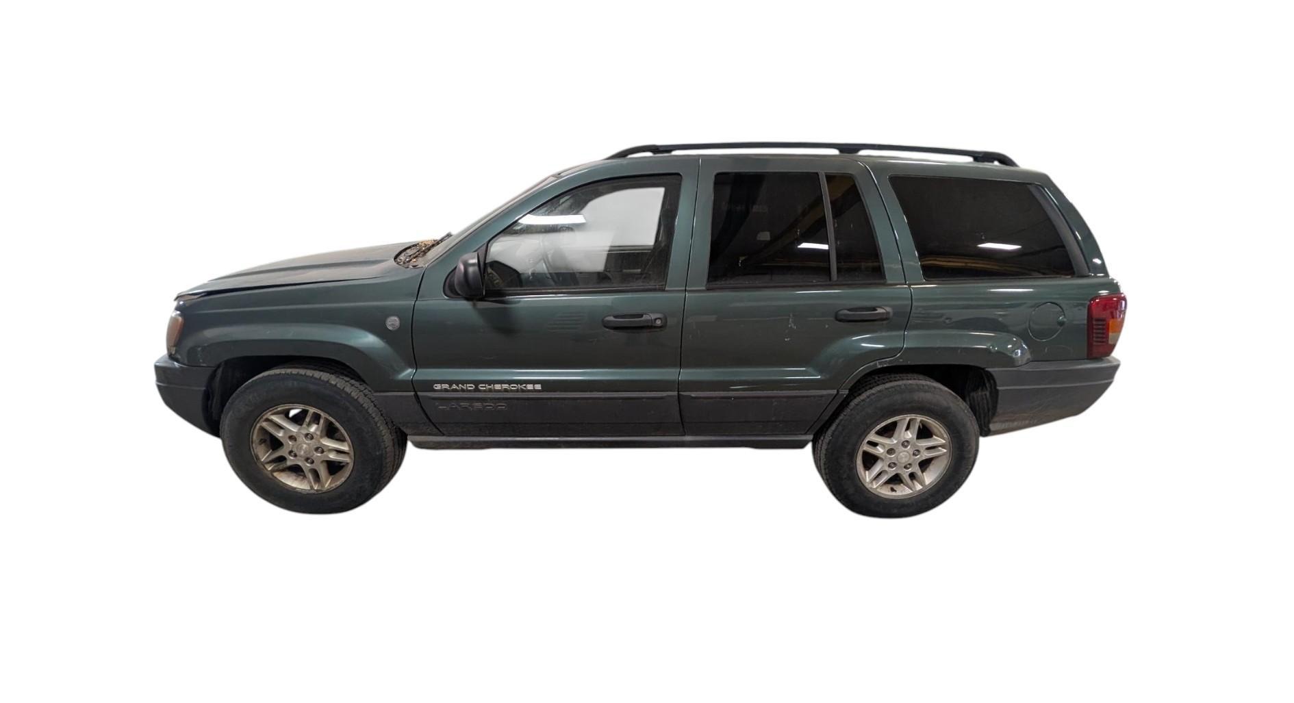 2004 jeep grand-cherokee laredo-4wd with 184162 miles for sale near elk-river, minnesota f5a1ac315fba4ad3a5fe6aeaa77cedeb.jpg