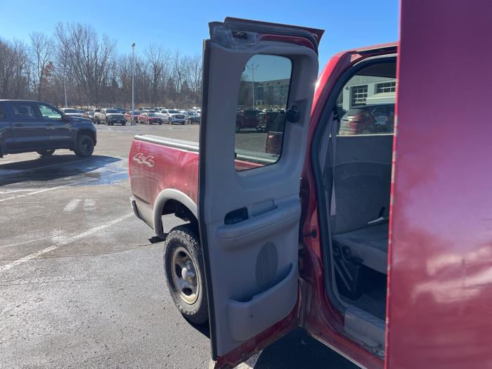 2000 ford f-150 xl with 198114 miles for sale near white-bear-lake, minnesota f5ac5b25f98241928a349e711084d5ac.jpeg