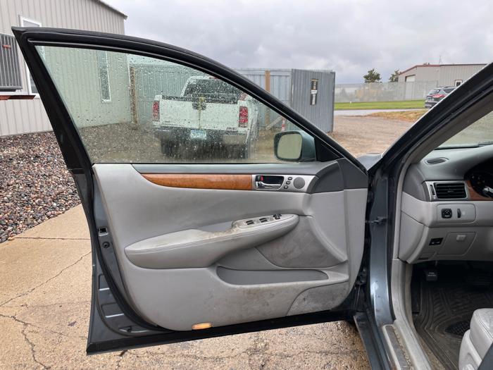 2005 lexus es-330 sedan with 177399 miles for sale near elk-river, minnesota f5bad25714594fea9f561e1788ea24dd.jpeg