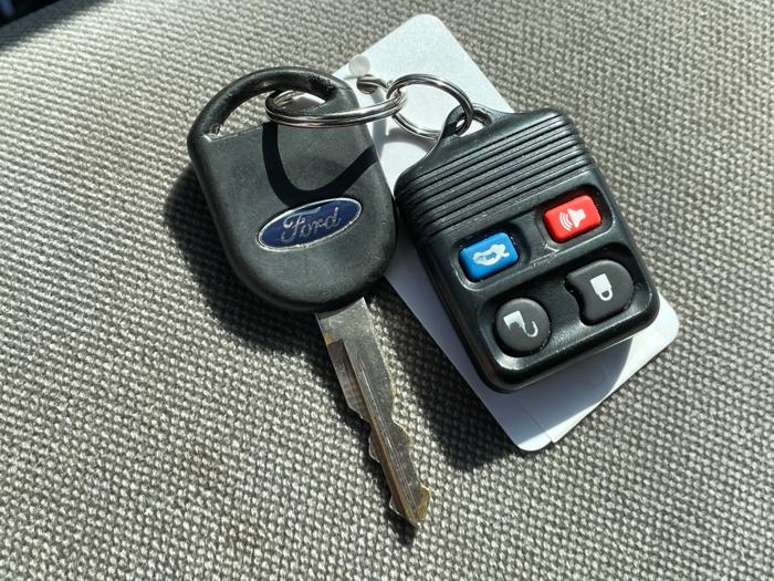 2004 ford taurus ses with 72783 miles for sale near elk-river, minnesota f5ca46b4ac984383a281ac7a70ed329b.jpeg