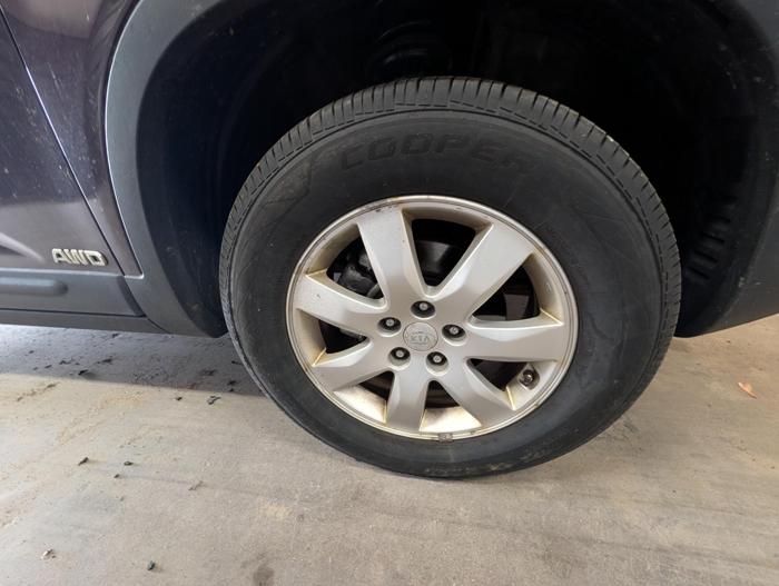 2011 kia sorento lx-4wd with 209309 miles for sale near elk-river, minnesota f5d5f3b46fa44daf9231c6be59b895da.jpg