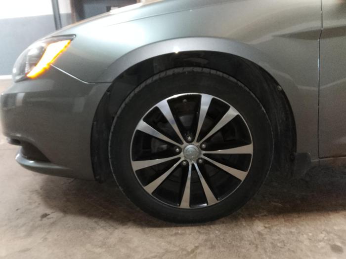 2012 chrysler 200 s with 143318 miles for sale near elk-river, minnesota f5df57f93b8243169820791b0c3c3854.jpg