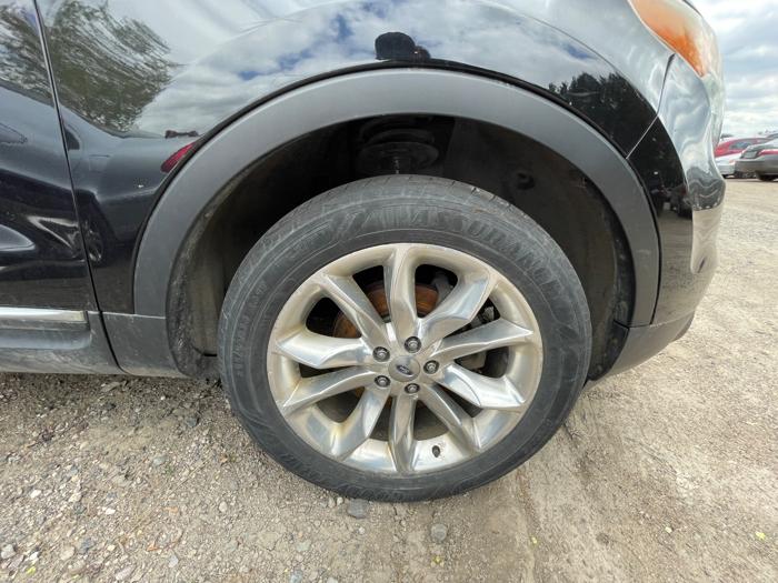 2011 ford explorer limited-4wd with 153937 miles for sale near elk-river, minnesota f60755446f1d4bac9134e42f00e0338f.jpeg