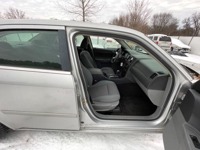 2005 chrysler 300 base with 181192 miles for sale near elk-river, minnesota f624c39b89b147e8ab4c3d239fcbe8ba.jpeg