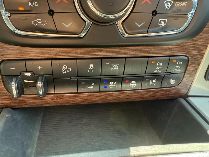 2017 ram 2500 laramie with 233403 miles for sale near columbia-heights, minnesota f656e8c7f82744b7a13f3a226e9108e8.jpg