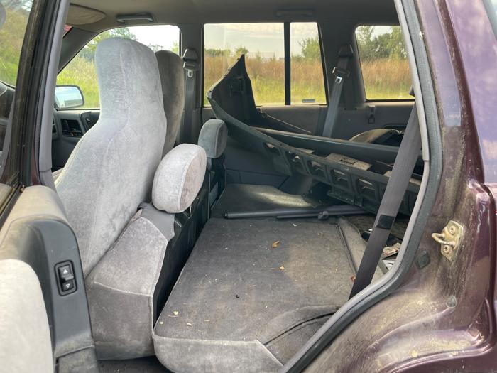 1994 jeep grand-cherokee se-4wd with 166873 miles for sale near elk-river, minnesota f66d7b026d6f47dc89a5816239728621.jpeg