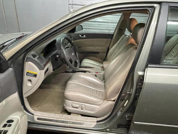 2007 hyundai sonata se with 234832 miles for sale near elk-river, minnesota f68018a535924f1b9ccec2796af57813.jpg