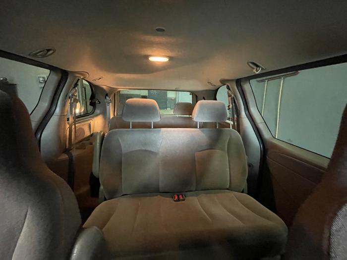 2003 chrysler voyager lx with 147148 miles for sale near elk-river, minnesota f691e17c38a54e138767152ba7b3b926.jpeg