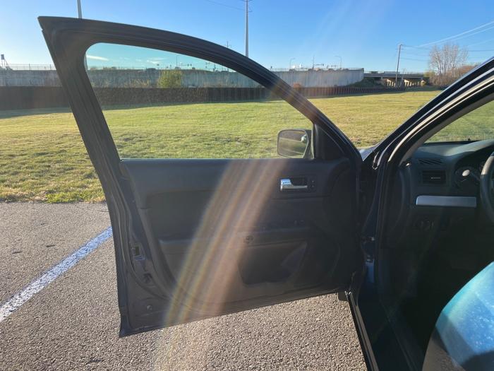 2006 mercury milan base with 96121 miles for sale near rochester, minnesota f69808f3fa444d42939099acf5e8e2ad.jpeg