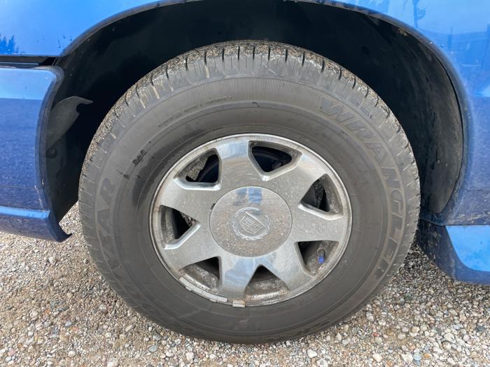 2003 cadillac escalade-ext sport-utility-truck with 175517 miles for sale near elk-river, minnesota f6c770ae5ffc40089882c5fbd7791a64.jpeg