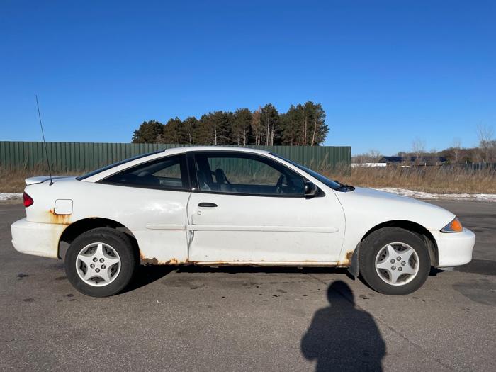 2001 chevrolet cavalier with 179496 miles for sale near elk-river, minnesota f6d8464b21c44b3e9cfa456e5866a675.jpg