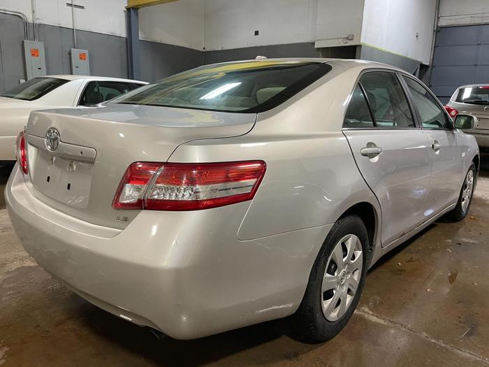 2010 toyota camry with 91072 miles for sale near elk-river, minnesota f71fb9f36eff46cda56400bf4fda20e3.jpg