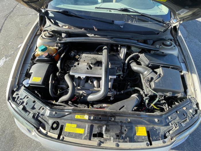 2003 volvo s60 with 163035 miles for sale near elk-river, minnesota f762ab12efe64f0a92cf3ebc8bad417d.jpg