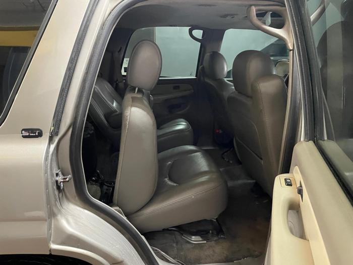 2002 gmc yukon sle with 212508 miles for sale near elk-river, minnesota f7c7791932864a07ab02ba1416b36baa.jpg