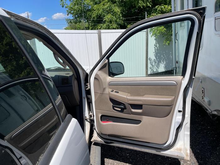2003 Ford Explorer