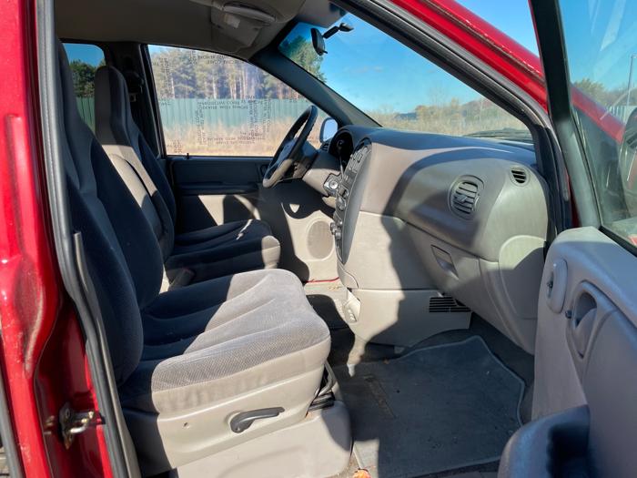 2002 dodge caravan se with 302965 miles for sale near elk-river, minnesota f870306320424111b66c7f2961107b7d.jpeg