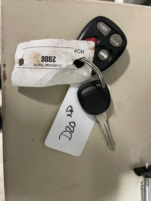 2000 chevrolet malibu base with 131558 miles for sale near elk-river, minnesota f88be13d3c264245a2f2151a25b9f119.jpeg