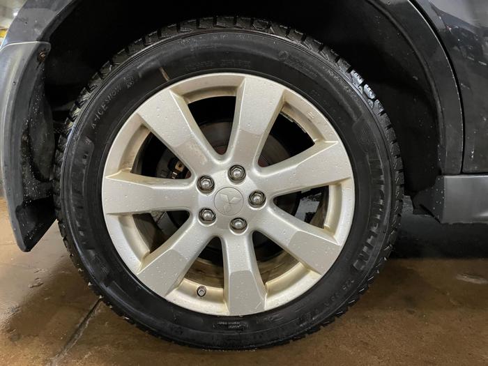 2012 mitsubishi outlander gt with 245397 miles for sale near elk-river, minnesota f8a21ae04ca24d5987e739d5267114e8.jpg