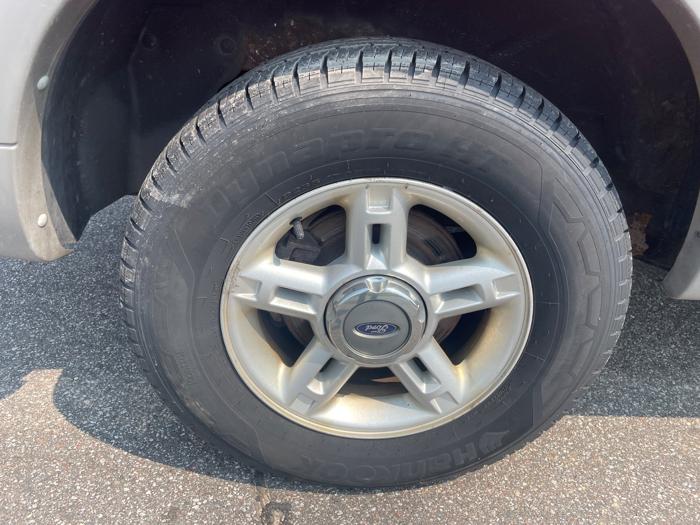 2002 ford explorer with 268813 miles for sale near elk-river, minnesota f8b24d7af8ec42fe8ddddad90798b434.jpeg