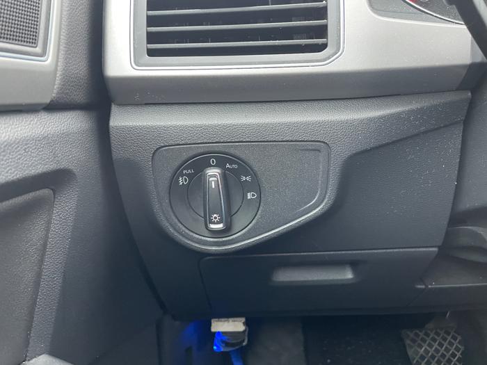 2018 volkswagen atlas v6-se-awd with 133566 miles for sale near rochester, minnesota f8b884709a68497da89eda5f2e0631d2.jpeg