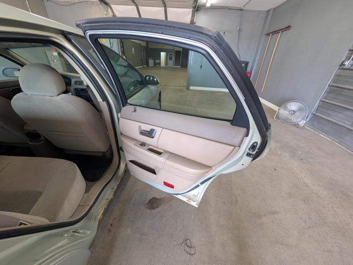 2003 ford taurus se-ffv with 138661 miles for sale near elk-river, minnesota f8cef9ab70284a97b7fc65e8a6d229b4.jpg