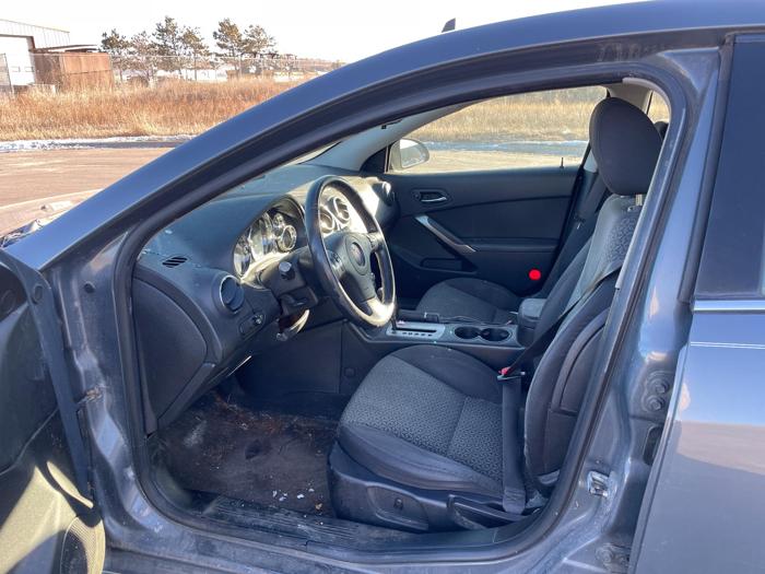2009 pontiac g6 se1 with 276486 miles for sale near elk-river, minnesota f8dd5f2e09574b79adf5ef6026dad7e7.jpg