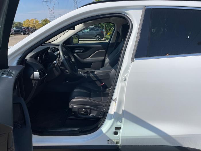 2017 jaguar f-pace 20d-prestige with 98437 miles for sale near burnsville, minnesota f8e22955c4bc457ab26bb2cdd32e19e6.jpeg