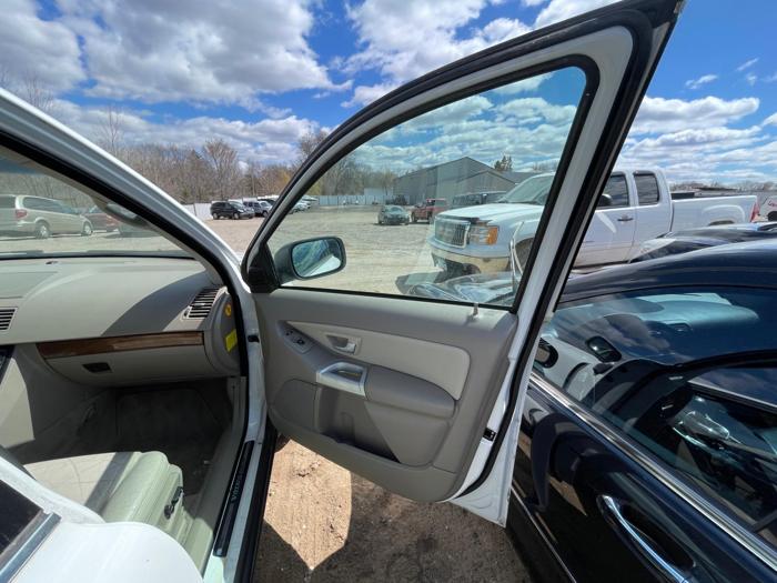 2005 volvo xc90 with 146097 miles for sale near elk-river, minnesota f8e81bb8f509494ba8c98dfb366e640b.jpg