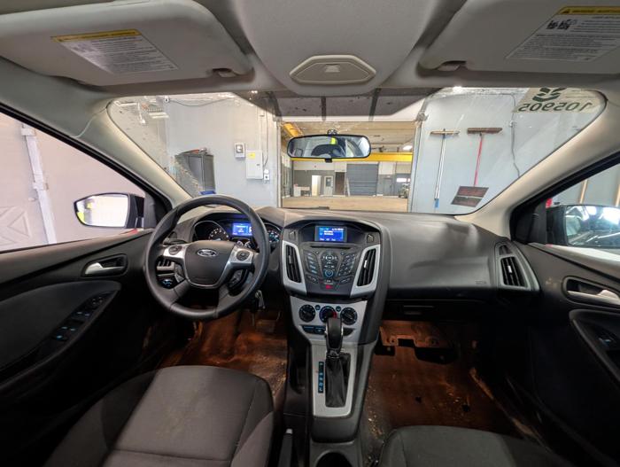 2013 ford focus se-sedan with 218887 miles for sale near elk-river, minnesota f8ef83614b3a4fd29e8e545b231c209b.jpg