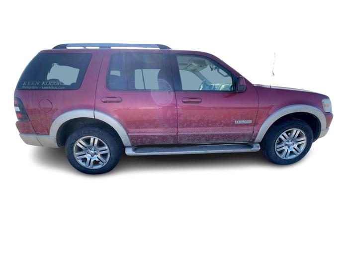 2006 ford explorer eddie-bauer-4.6l-4wd with 263873 miles for sale near fridley, minnesota f8fbd707ba8546da8b9514aa3f13701a.jpg