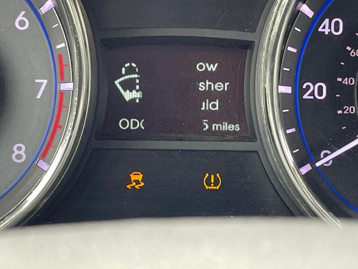2011 hyundai sonata gls with 133145 miles for sale near elk-river, minnesota f974cb5380b34b478877729a10e55e70.jpg