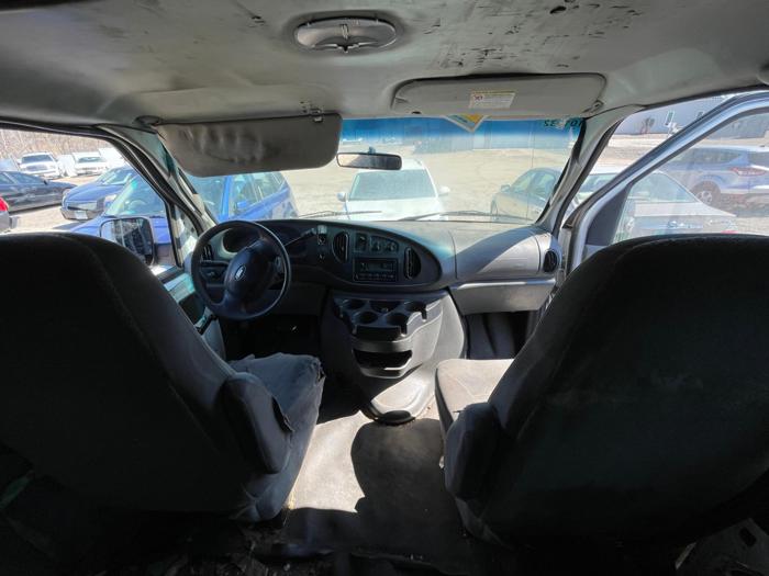 2006 ford e-250 with 396782 miles for sale near elk-river, minnesota f974ed014c12443abfcc204ba0b8eb0a.jpg