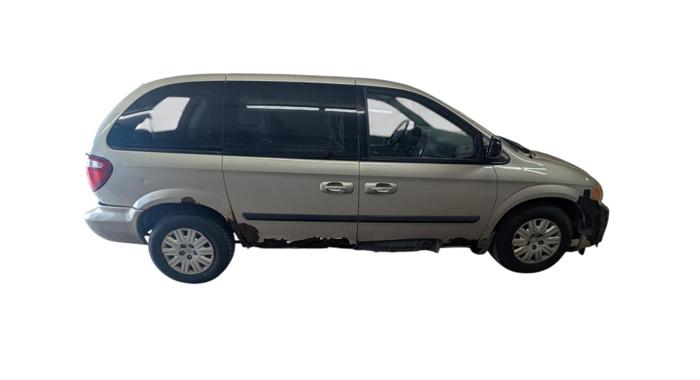 2006 chrysler town-&-country base with 224797 miles for sale near elk-river, minnesota f98a2c75216a442d8d8a4c12b841a0a4.jpg