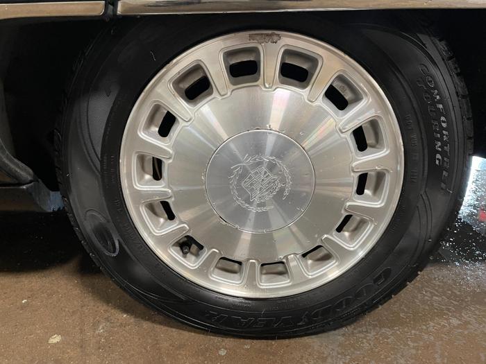 1996 cadillac deville with 110142 miles for sale near elk-river, minnesota f9a86d764c314fd3ac2a2b39616742f3.jpg