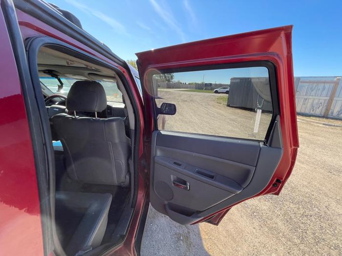 2005 jeep grand-cherokee limited-4wd with 255626 miles for sale near elk-river, minnesota f9bac8a127834301ab12dd3a63dd9992.jpeg